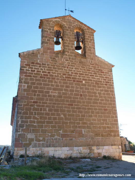 HASTIAL Y ESPADAÑA